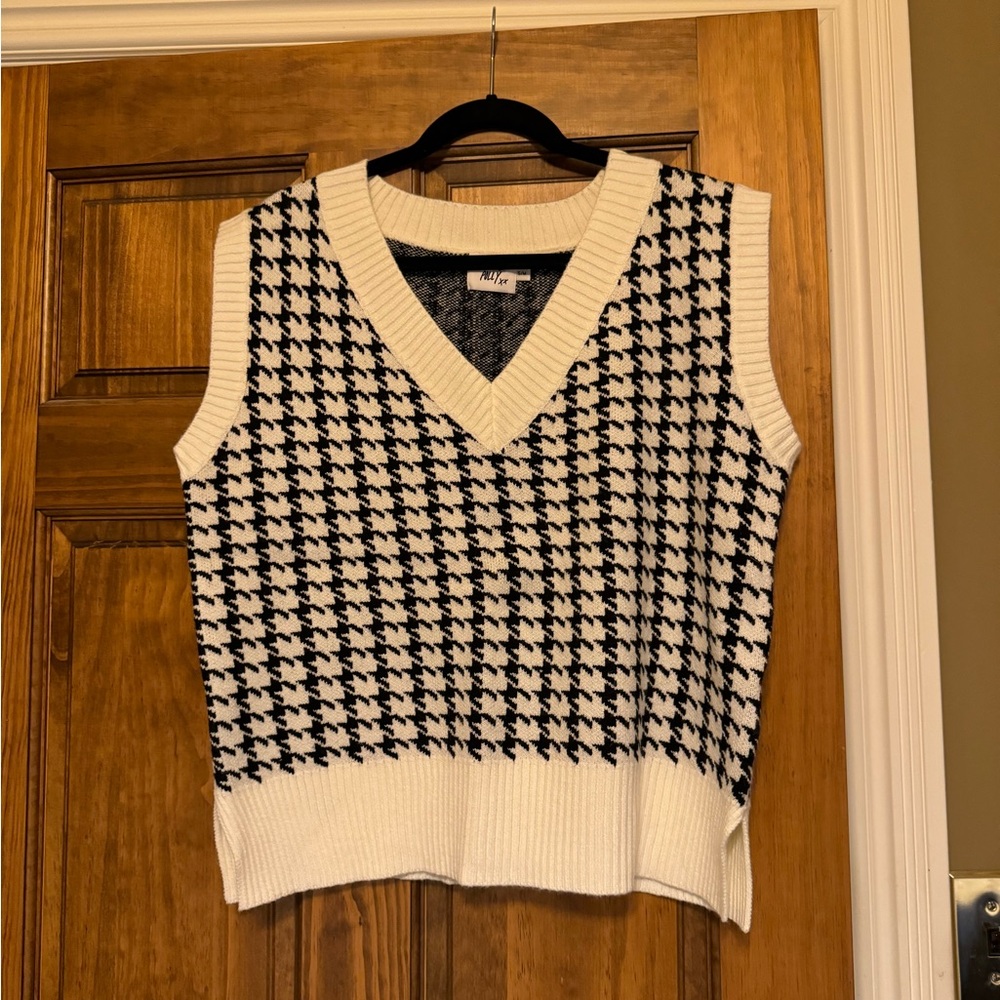 PrincessPolly Vest